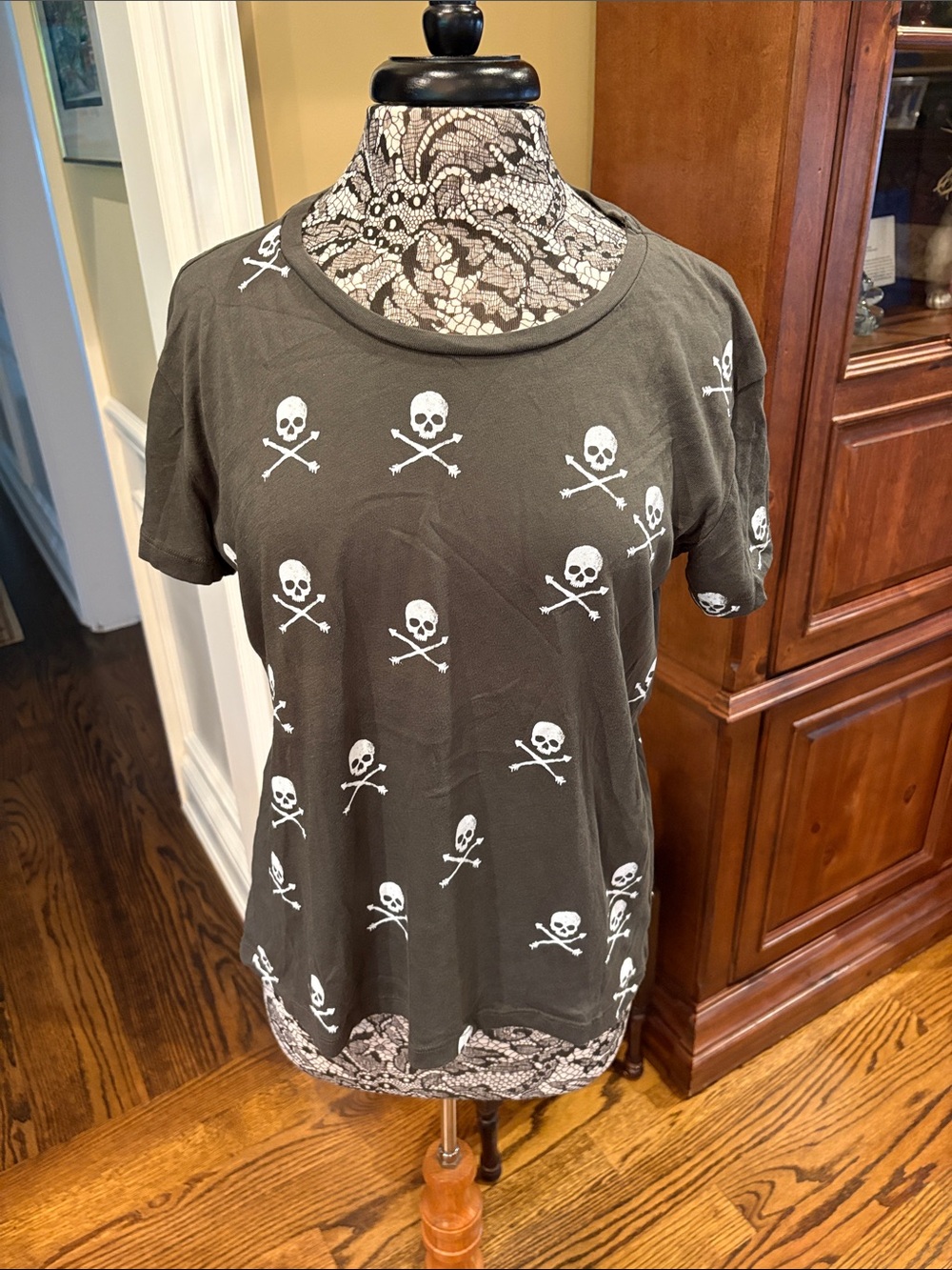 Chasor Skull Tee - Medium